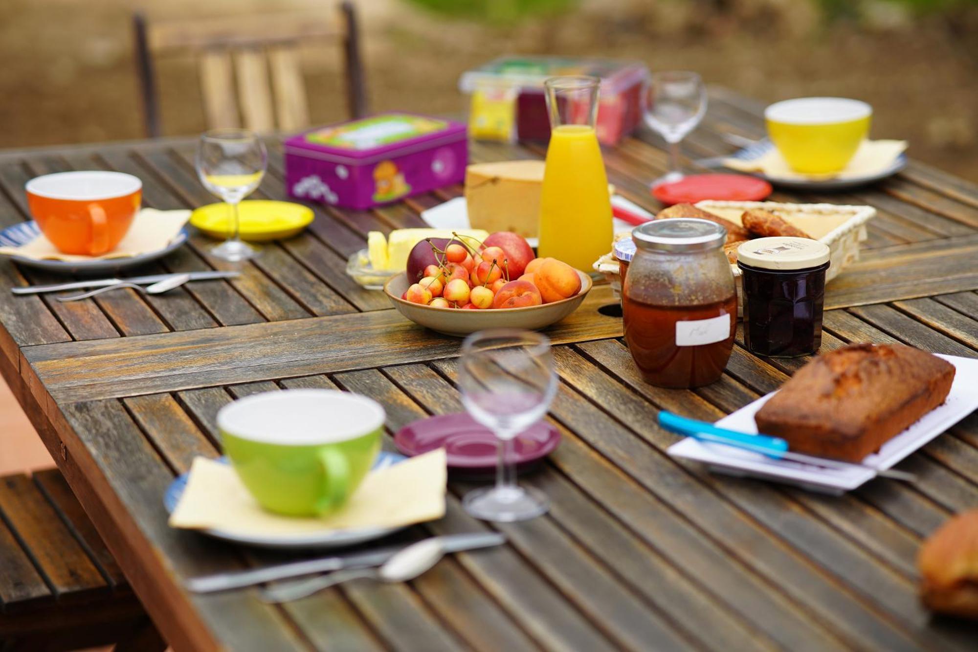 Le Potager Bed & Breakfast Saint-Georges-de-Monclard ภายนอก รูปภาพ